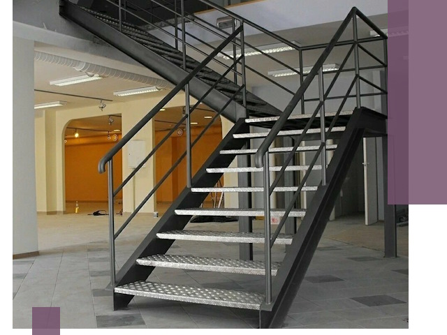 Лестницы для офиса в Тулуне: изготовление, монтаж, демонтаж