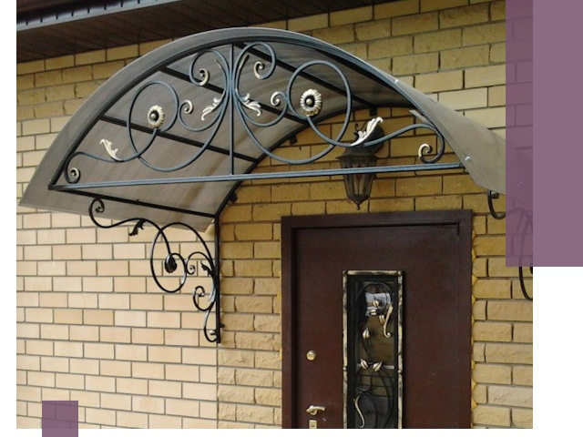 Изготовление козырьков из металла под ключ в Тулуне