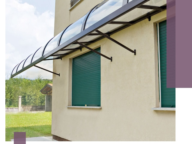 Козырьки над окнами в Тулуне — изготовление и монтаж по выгоде