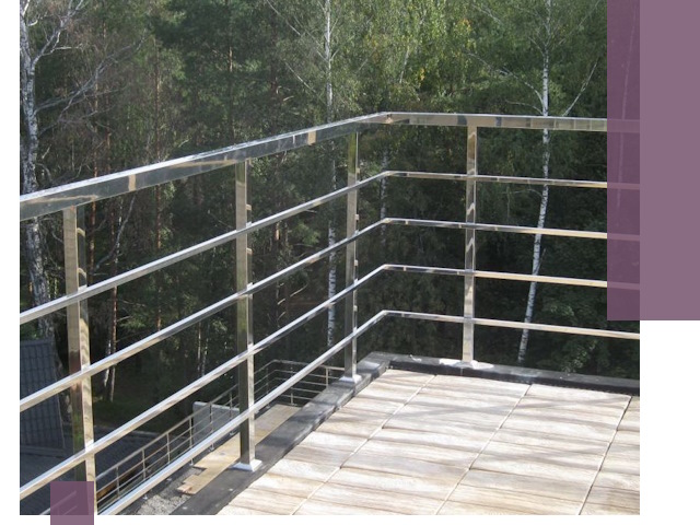 Парапеты из нержавеющей стали в Тулуне — изготовление и монтаж