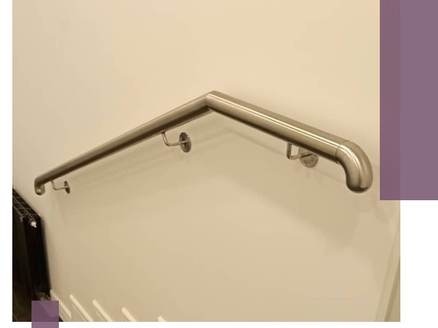 Изготовление пристенных поручней в Тулуне под ключ за сроки